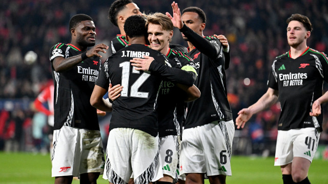 Arsenal'in gol sevinci.