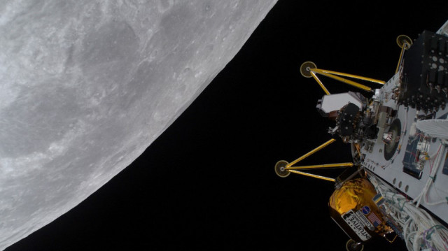L'atterrisseur lunaire de classe Nova-C de la mission IM-2, Athena, en orbite circulaire autour de la Lune, le 3 mars 2025. 