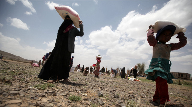 Chaque année, des dizaines de milliers de migrants de la Corne de l'Afrique, souvent originaires d'Ethiopie et de Somalie, empruntent la "Route de l'Est" et franchissent la mer Rouge, pour tenter de rallier les pays du Golfe.