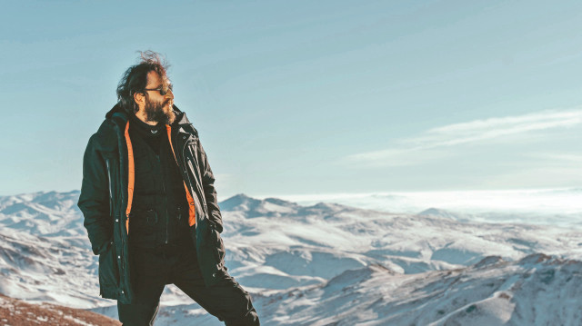Filmin yönetmeni ve senaristi Ahmet Duvar