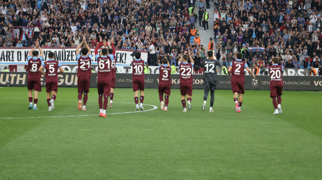 Trabzonspor U19 Takımı, dolu tribünlere karşı muhteşem bir başarı elde etti.