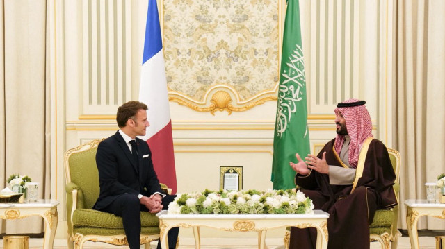 Le président français Emmanuel Macron et le prince héritier saoudien Mohammed ben Salman.