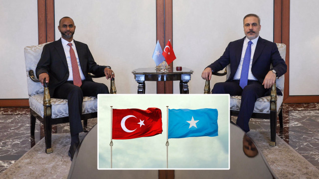 Somali Federal Cumhuriyeti Limanlar ve Deniz Ulaştırma Bakanı Abdulkadir Mohamed Nur ve Dışişleri Bakanı Hakan Fidan.