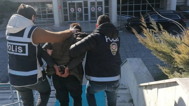 Saklandığı adreste yakalandı.
