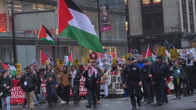 مظاهرة حاشدة بنيويورك تنادي بالحرية للناشط الفلسطيني خليل