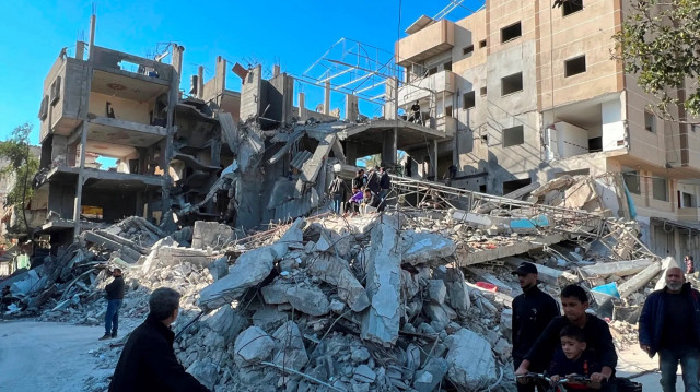 الإبادة مستمرة.. الاحتلال يقتل 11 فلسطينيا بقطاع غزة