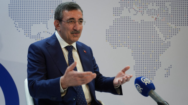 نائب أردوغان يدعو لحوار أمريكي صيني لإنهاء عدم اليقين بالاقتصاد العالمي