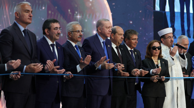 الرئيس أردوغان يفتتح مبانٍ جديدة في مطار أنطاليا الدولي