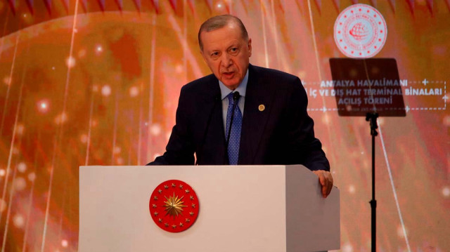 دبلوماسية أردوغان بأنطاليا.. رسائل تركيا لغزة وسوريا وليبيا والسودان