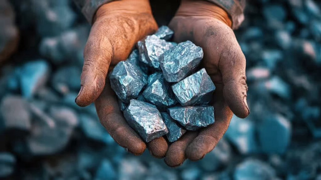 La Chine peut produire l'ensemble des 17 éléments classés comme terres rares sur le tableau périodique depuis la découverte, en 1927, de son premier et plus grand gisement, situé dans la région autonome de Mongolie-Intérieure.
