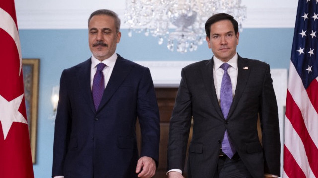 Le ministre turc des Affaires étrangères, Hakan Fidan, s'est entretenu lundi par téléphone avec son homologue américain, Marco Rubio.
