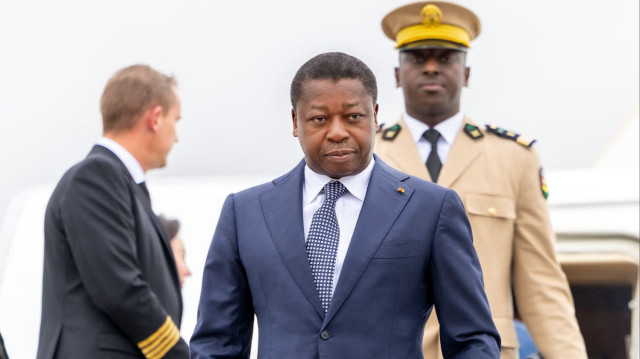 Le Président de la République du Togo, Faure Essozimna Gnassingbé, a effectué ce 16 avril 2025 une visite d’amitié et de travail à Luanda, en Angola, où il a eu un tête-à-tête avec son homologue, João Lourenço, Président en exercice de l’Union africaine.