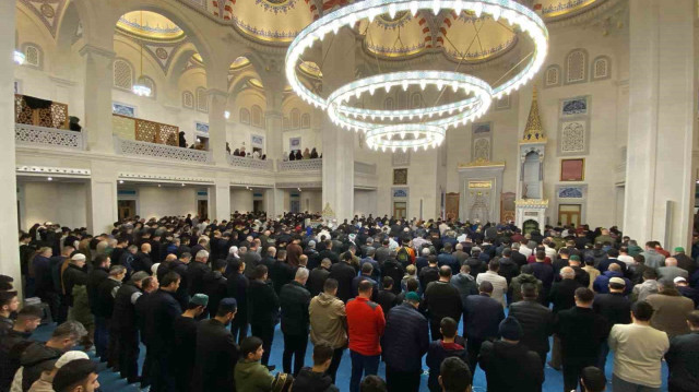 Tüm illerin cuma namazı vakitleri