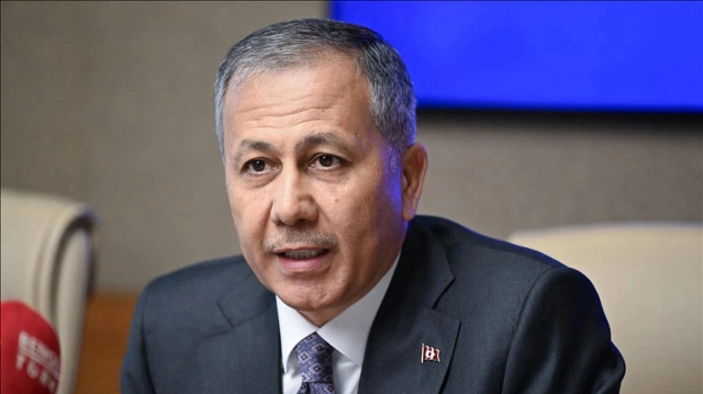 Bakan Yerlikaya duyurdu: 723 düzensiz göçmen yakalandı
