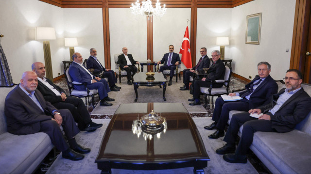 Görüşmede İsrail'in Filistinlileri topraklarından sürme politikasının kabul edilemez olduğu vurgulandı.