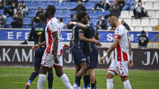 Kasımpaşalı futbolcuların gol sevinci
