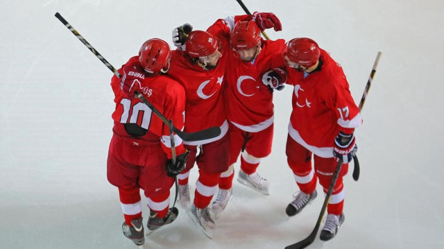 IIHF Erkekler Dünya Şampiyonası'nda Türkiye yarın Lüksemburg ile karşılaşacak