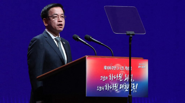 Le président sud-coréen par intérim et vice-premier ministre Choi Sang-mok s'exprime lors de la cérémonie du 106e jour du mouvement pour l'indépendance à l'université féminine Soongeui à Séoul, le 1er mars 2025.