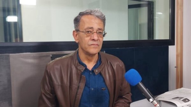 تونس.. مسيرة تطالب بالإفراج عن محامٍ بقضية "التآمر على الدولة"