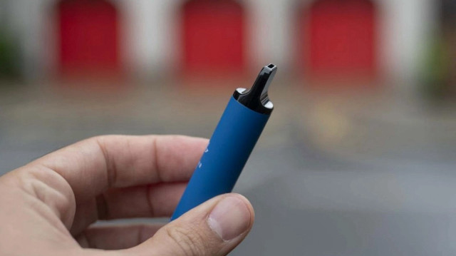 Elektronik sigaralar, özellikle gençleri hedef alıyor.