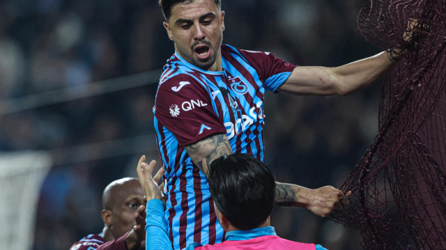 Trabzonspor'un gol sevinci.