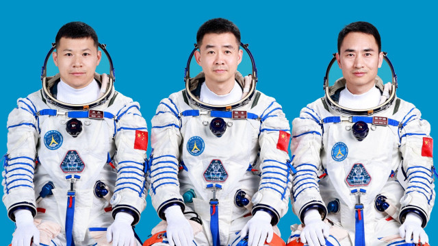 L'équipage de Shenzhou-20 est annoncé comme étant composé de Chen Dong (commandant), Chen Zhongrui et Wang Jie. Il s'agira du troisième vol spatial de Chen Dong, et du premier pour les deux autres.