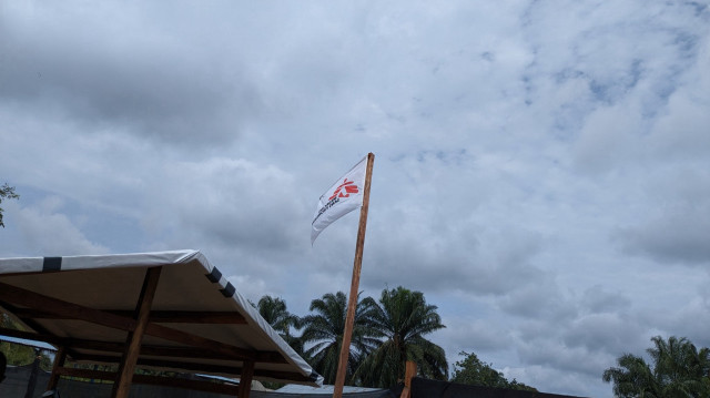 Le 18 avril 2025, un employé de MSF a été tué par balle à son domicile de Masisi (Nord-Kivu) par un homme armé en uniforme. Il est le second employé MSF à être tué par balle à Masisi en 2 mois et 3ème à perdre la vie par balle depuis début 2025 au Nord-Kivu.