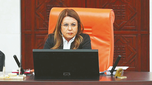 Gülizar Biçer Karaca