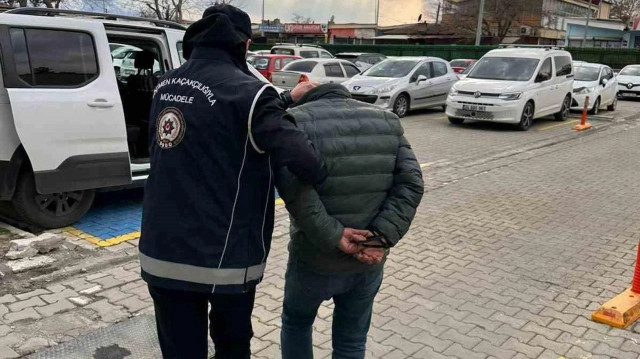 Bakan Yerlikaya: 42 göçmen kaçakçılığı organizatörü ve 433 düzensiz göçmen yakalandı