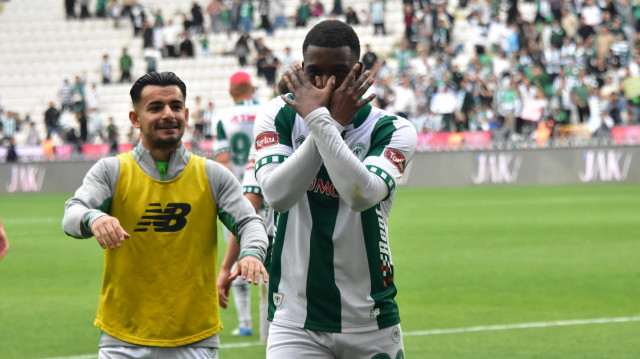 TÜMOSAN Konyaspor'un gol sevinci.