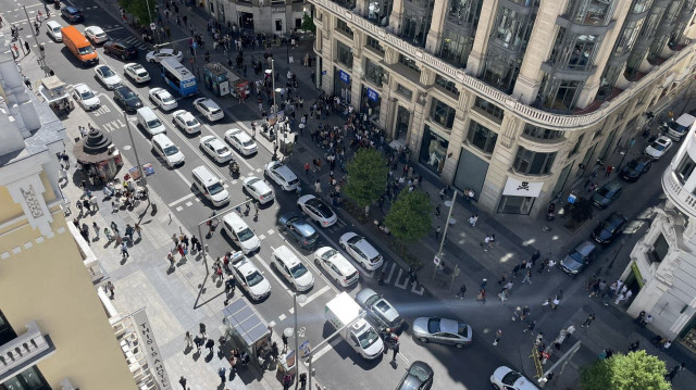 Le courant n'était toujours pas rétabli dans de nombreuses zones, perturbant notamment les transports publics en Espagne.