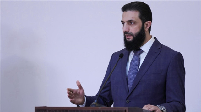 العراق يسلم أحمد الشرع دعوة لحضور القمة العربية ببغداد