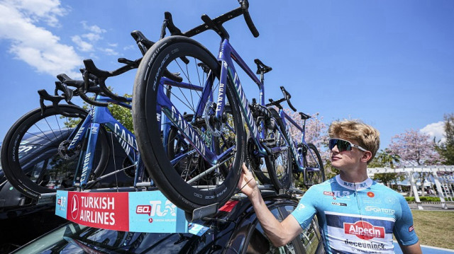 Dutch cyclist Tibor Del Grosso