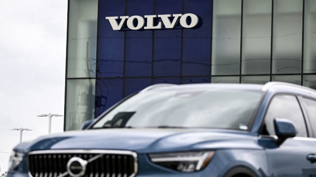 Le constructeur suédois Volvo, prévoit des licenciements et une réduction de ses investissements à l’échelle mondiale.