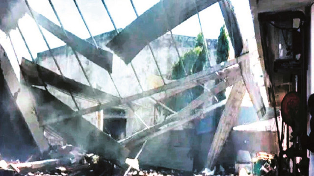 Yetkililer, patlamada 17 kişinin öldüğünü açıkladı.