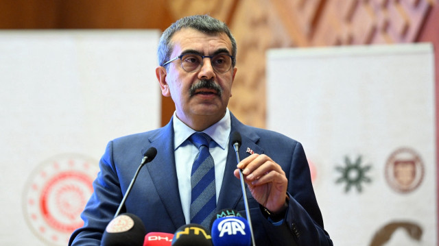 Bakan Yusuf Tekin, okulların erken kapanma durumu olmadığını açıkladı