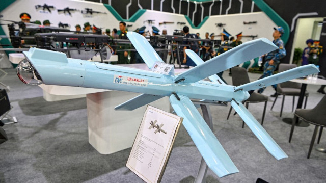 Cette photo montre le drone kamikaze BXL-31 lors de l'exposition internationale de défense Vietnam 2024 à Hanoï, le 19 décembre 2024.