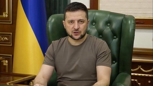 زيلينسكي يعلن مقتل 14 شخصا إثر هجوم روسي على مدينة وسط أوكرانيا