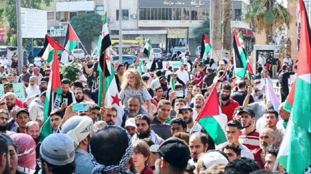 مظاهرات في سوريا ضد الاعتداءات الإسرائيلية وتضامنا مع غزة