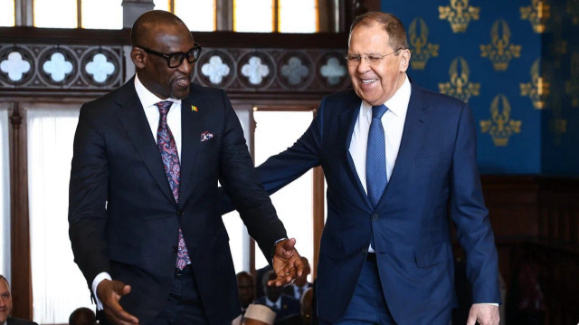 Le Ministre malien des Affaires étrangères Abdoulaye Diop, et son homologue russe, Serguei Lavrov.