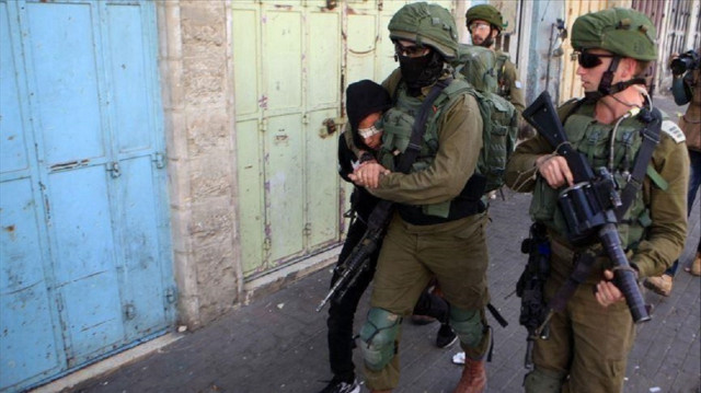 إصابة فلسطيني واعتقال 10 آخرين في انتهاكات إسرائيلية بالضفة