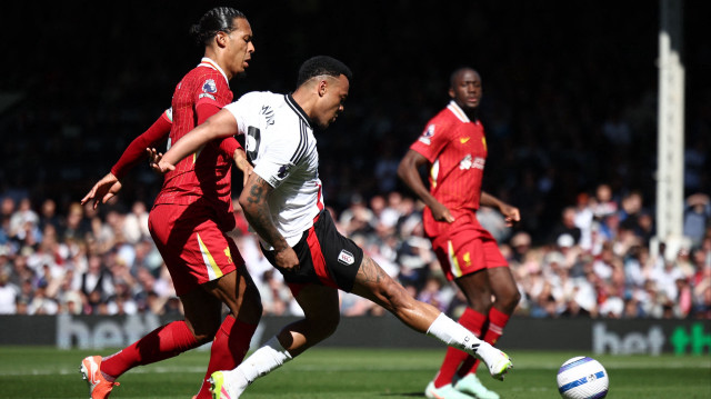 Liverpool kaybetse de 73 puanla liderliğini sürdürdü.