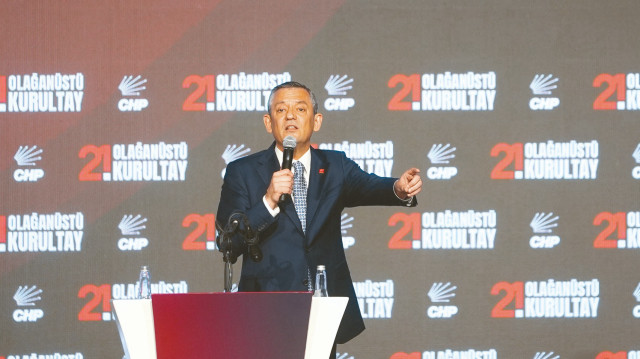 CHP Genel Başkanı Özgür Özel