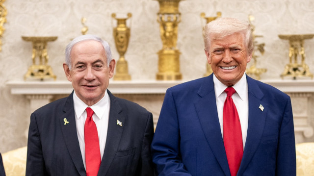 Le président américain Donald Trump et le Premier ministre de l'entité sioniste Benyamin Netanyahu, à Washington, le 7 avril 2025.