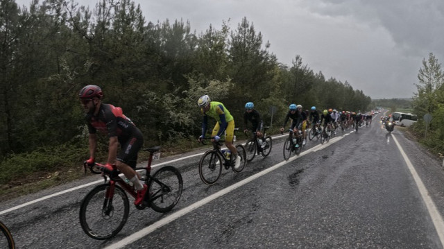 Tour of Türkiye gets enthusiastic support from locals, tourists in Turkish Riviera | Sports