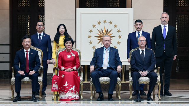 Turkish President Recep Tayyip Erdogan meets Vietnamese Ambassador Dang Thi Thu Ha in Ankara, Turkiye on May 01, 2025.(AA)