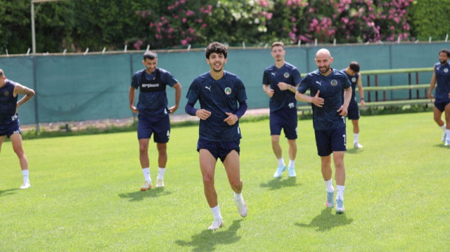 Alanyaspor 38 puanla 15. sırada yer alıyor.