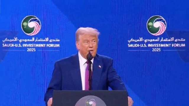 ترامب يتحدث عن مستقبل "أفضل" لغزة ويقول إنه سيدعو لرفع عقوبات سوريا