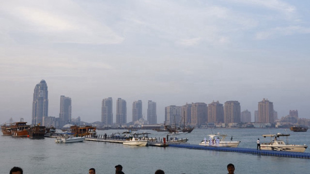 Une délégation israélienne est arrivée mardi à Doha, la capitale du Qatar, pour entamer des négociations autour d’un possible accord portant sur un échange d’otages et un cessez-le-feu dans la bande de Gaza.