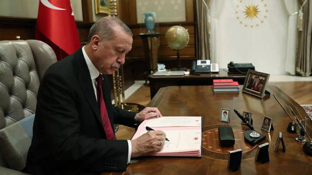 Atamalara ilişkin kararlar, Resmi Gazete'de yayımlandı.